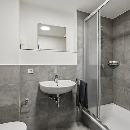 Sali Homes-komfort Haus In Am Rhein Apartmán *